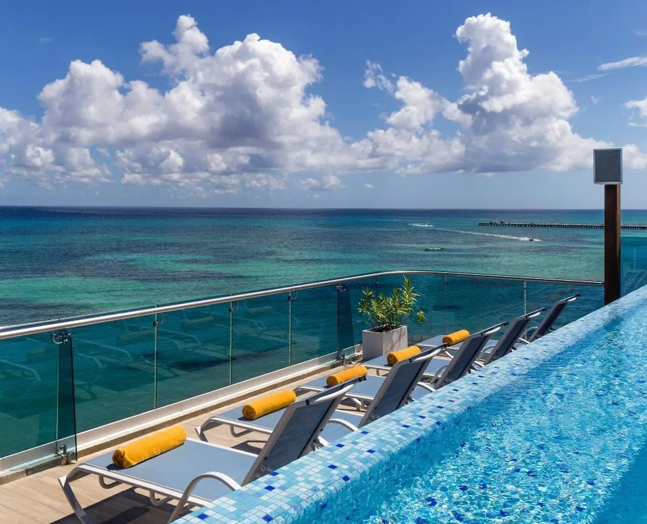 The Carmen Hotel - Ocean Front (Adults Only) Playa del Carmen Messico